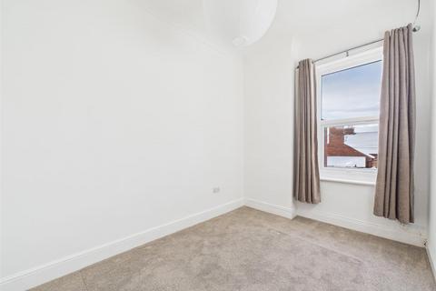 2 bedroom apartment to rent, Naters Street, Whitley Bay