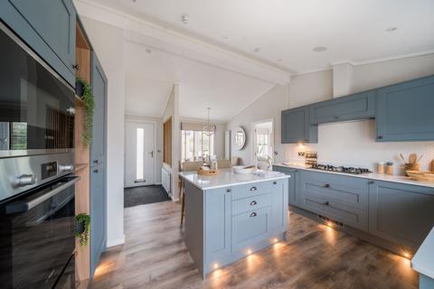 2 bedroom park home for sale, Christchurch, Dorset, BH6