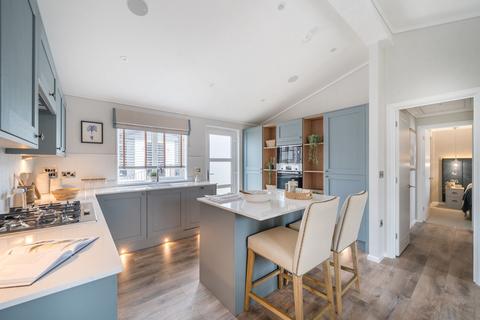 2 bedroom park home for sale, Christchurch, Dorset, BH6