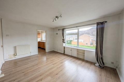 2 bedroom flat for sale, Fryup Crescent, Guisborough, North Yorkshire, TS14 8LG