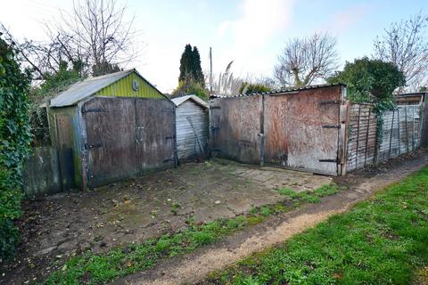 undefined, Avondale, Main Street, Offenham, WR11 8RL
