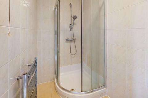 1 bedroom flat to rent, Valley Road Bromley, BR2