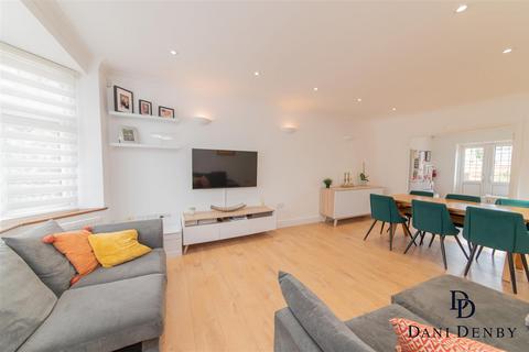3 bedroom detached house for sale, Cranmer Road, Edgware HA8