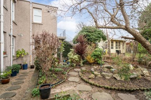 2 bedroom ground floor flat for sale, Warriston Gardens, Edinburgh EH3