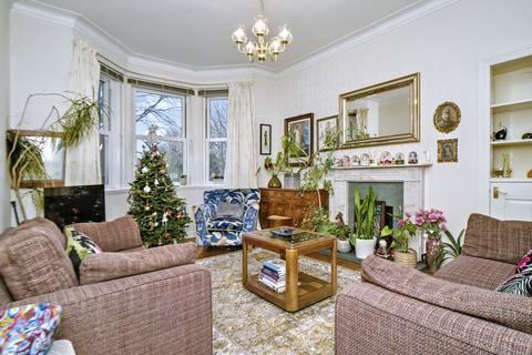2 bedroom ground floor flat for sale, Warriston Gardens, Edinburgh EH3