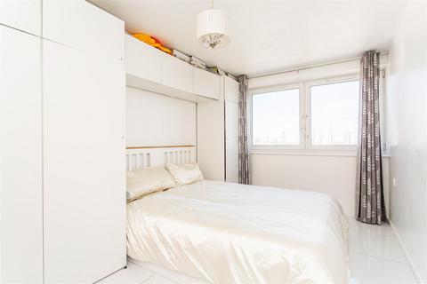 1 bedroom flat to rent, Ennerdale House, Mile End, E3
