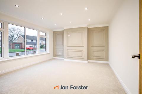 4 bedroom semi-detached house for sale, Malvern Road, North Shields