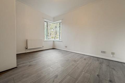 undefined, Kingsmead Lodge, Cedar Road, Sutton, SM2