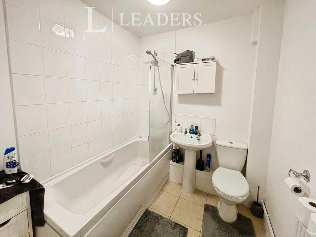 7b0addde-Bathroom