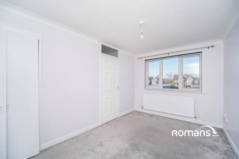 1 bedroom house to rent, Russell Gardens, Sipson, West Drayton, UB7