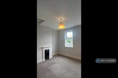 2 bedroom semi-detached house to rent, Cramptons Road, Sevenoaks, TN14