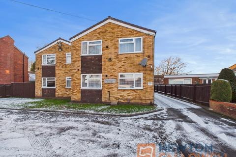 2 bedroom flat for sale, Green Lane, Shelfield, WS4