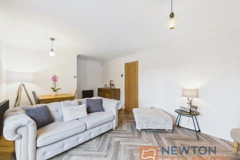 2 bedroom flat for sale, Green Lane, Shelfield, WS4