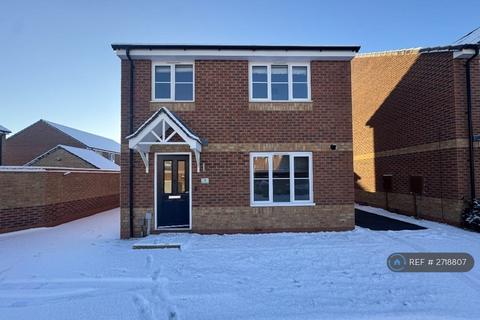 4 bedroom detached house to rent, Burbank Burrow, Stafford, ST16