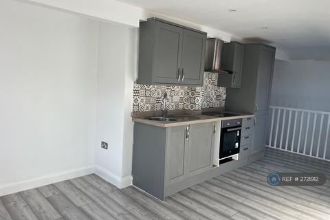 1 bedroom flat to rent, Reading Road, Pangbourne, Reading, RG8