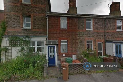 2 bedroom flat to rent, Great Brooms Road, Tunbridge Wells, TN4