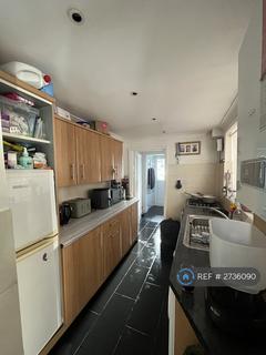 2 bedroom flat to rent, Great Brooms Road, Tunbridge Wells, TN4