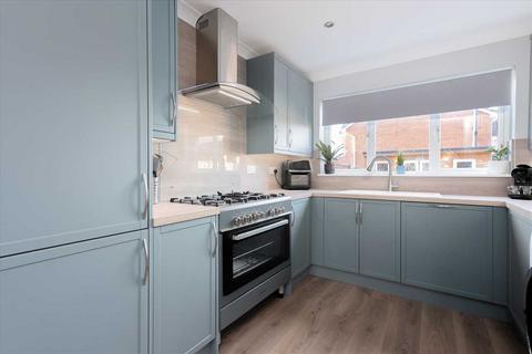 4 bedroom detached villa for sale, Dunfermline KY11