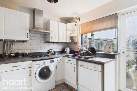 3 bedroom end of terrace house for sale, Oakes Road, Bury St Edmunds