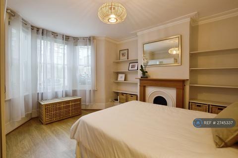 1 bedroom flat to rent, Brackenbury Road, London, W6