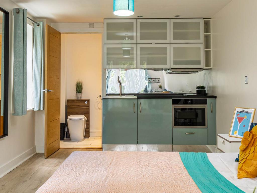 1 GL-Student-Accommod