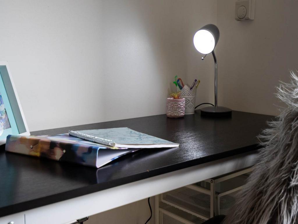 Apt 3 1 Giles Lane S