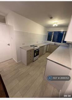 2 bedroom flat to rent, Glamis House, Brentwood, CM14