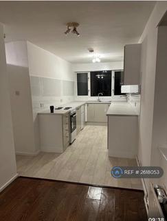 2 bedroom flat to rent, Glamis House, Brentwood, CM14