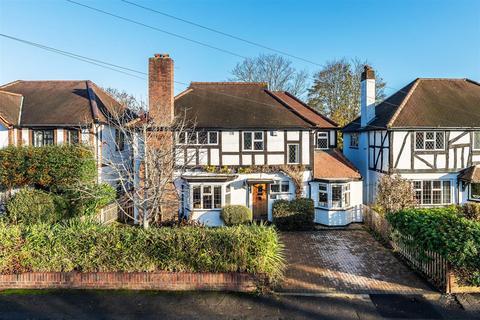 undefined, SQUIRRELS WAY, EPSOM, KT18