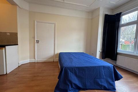 1 bedroom flat to rent, Tamworth Place, CR0