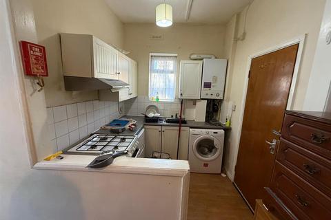 Property to rent, Hornsey Park Road, Wood Green