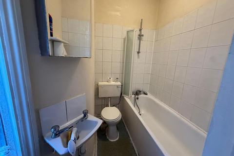 Property to rent, Hornsey Park Road, Wood Green