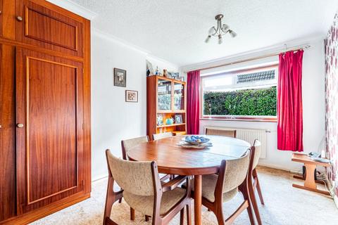 3 bedroom bungalow for sale, Orchard Drive, St. Albans AL2