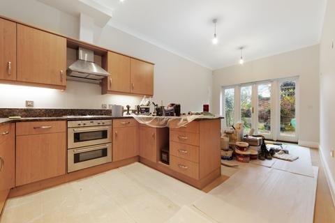 3 bedroom house to rent, Kingston Road, London SW20