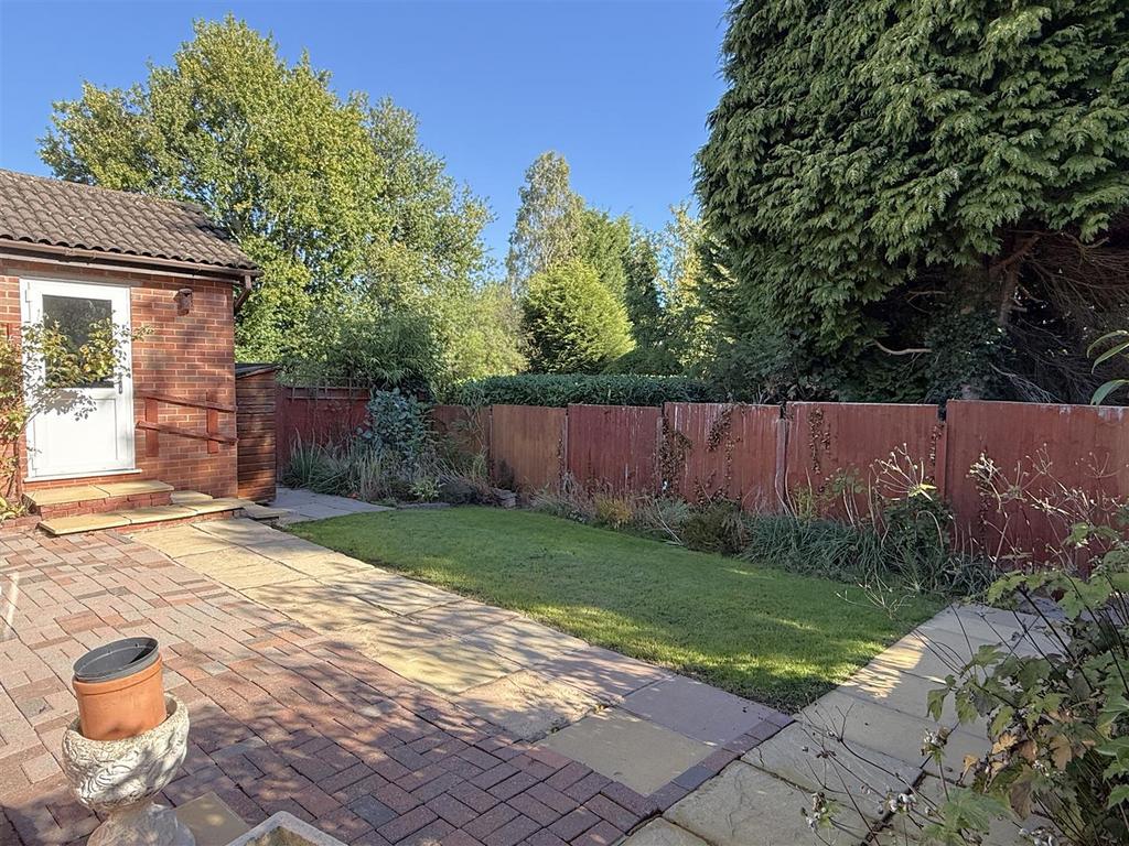 Garden.JPG