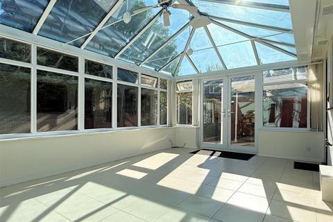 undefined, Dippons Mill Close, Tettenhall Wood