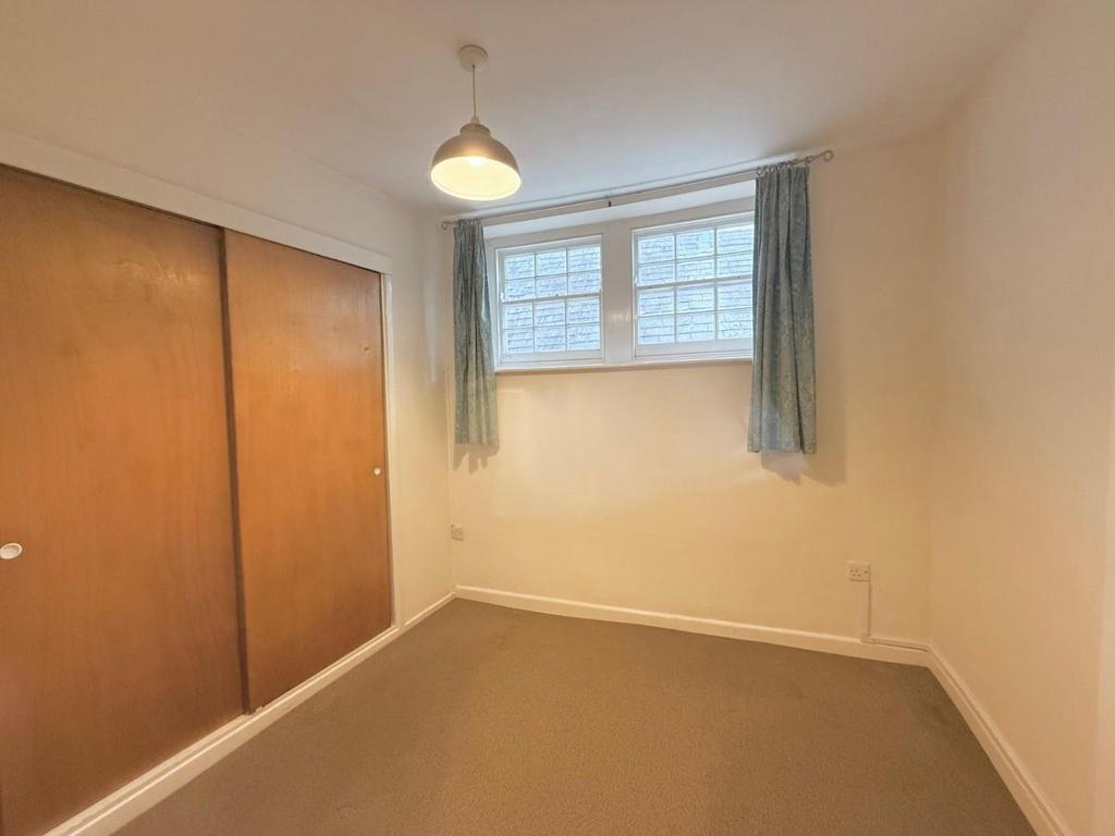 Bedroom.jpg