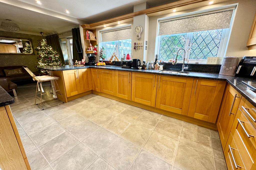 Kitchen/Family Room