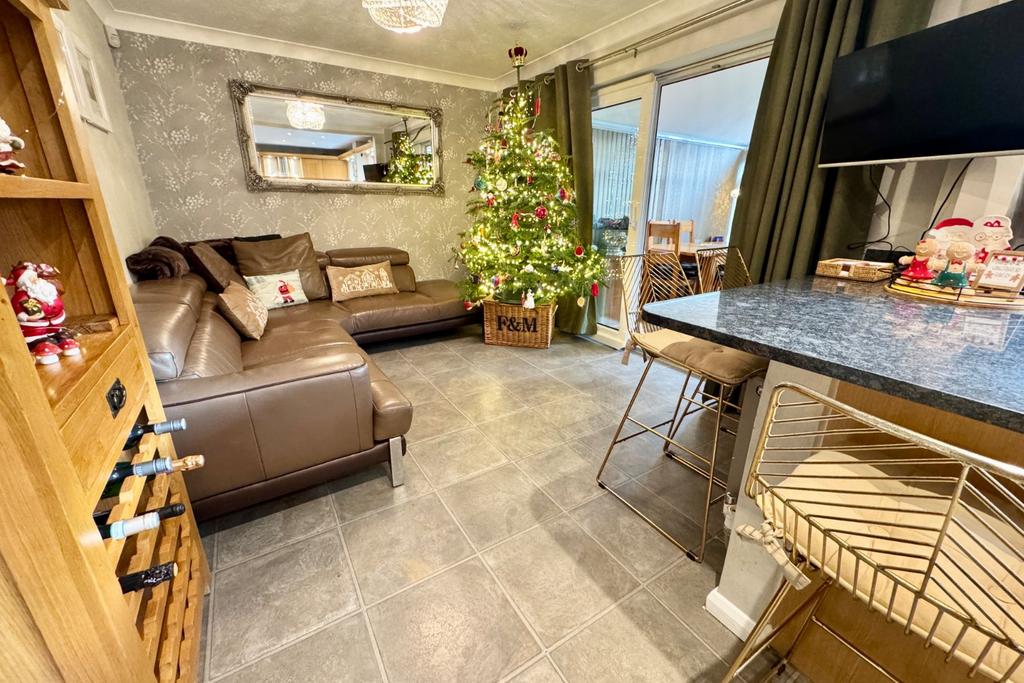Kitchen/Family Room