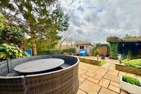 4 bedroom detached house for sale, Nevis Drive, Cheshire CW2