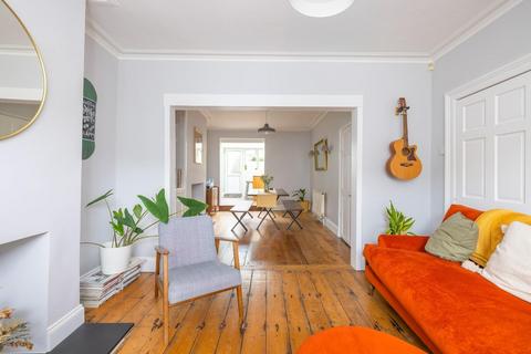 undefined, William Street, Totterdown