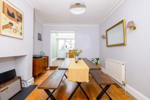 undefined, William Street, Totterdown