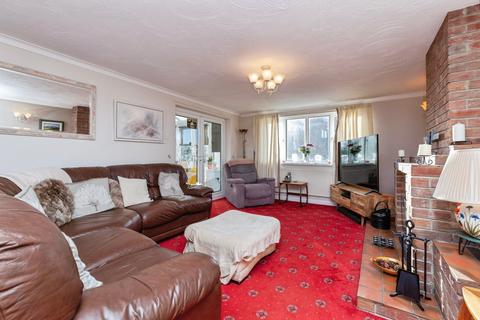 4 bedroom detached house for sale, Larwood Court, Stanley DH9
