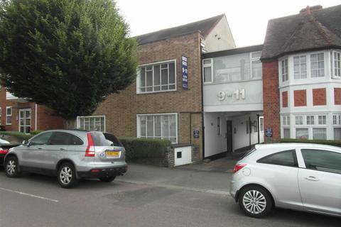 Serviced office to rent - High Beech Road, Loughton