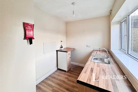 1 bedroom flat to rent, London Road North, Lowestoft, Suffolk, NR32