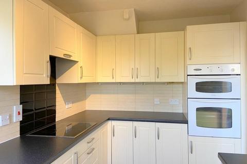 3 bedroom semi-detached house to rent, Whitebeam Close, Paignton, Devon