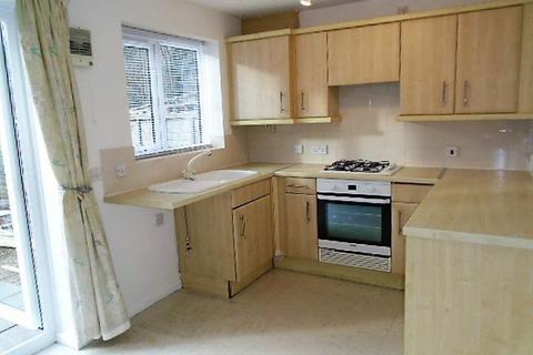 3 bedroom terraced house to rent, MANOR PARK, NEWPORT, NP10 8SD