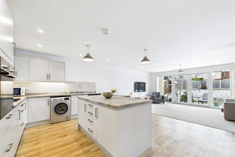 3 bedroom end of terrace house to rent, Woodbridge Road, Rushmere St. Andrew, Ipswich, IP5