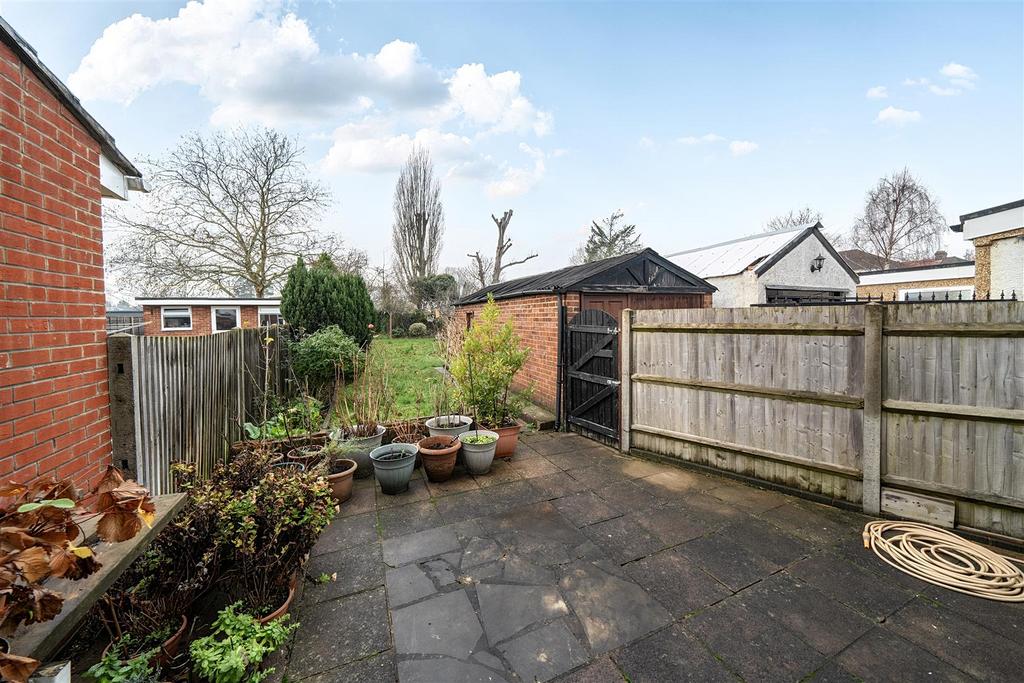 Rear Garden &amp; Garage.jpg