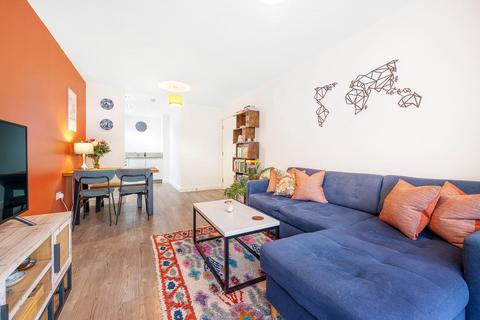 1 bedroom flat for sale, Carney Place, SW9